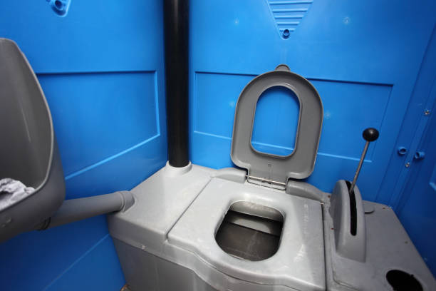 Best Portable restroom trailer rental  in Burlington, VT